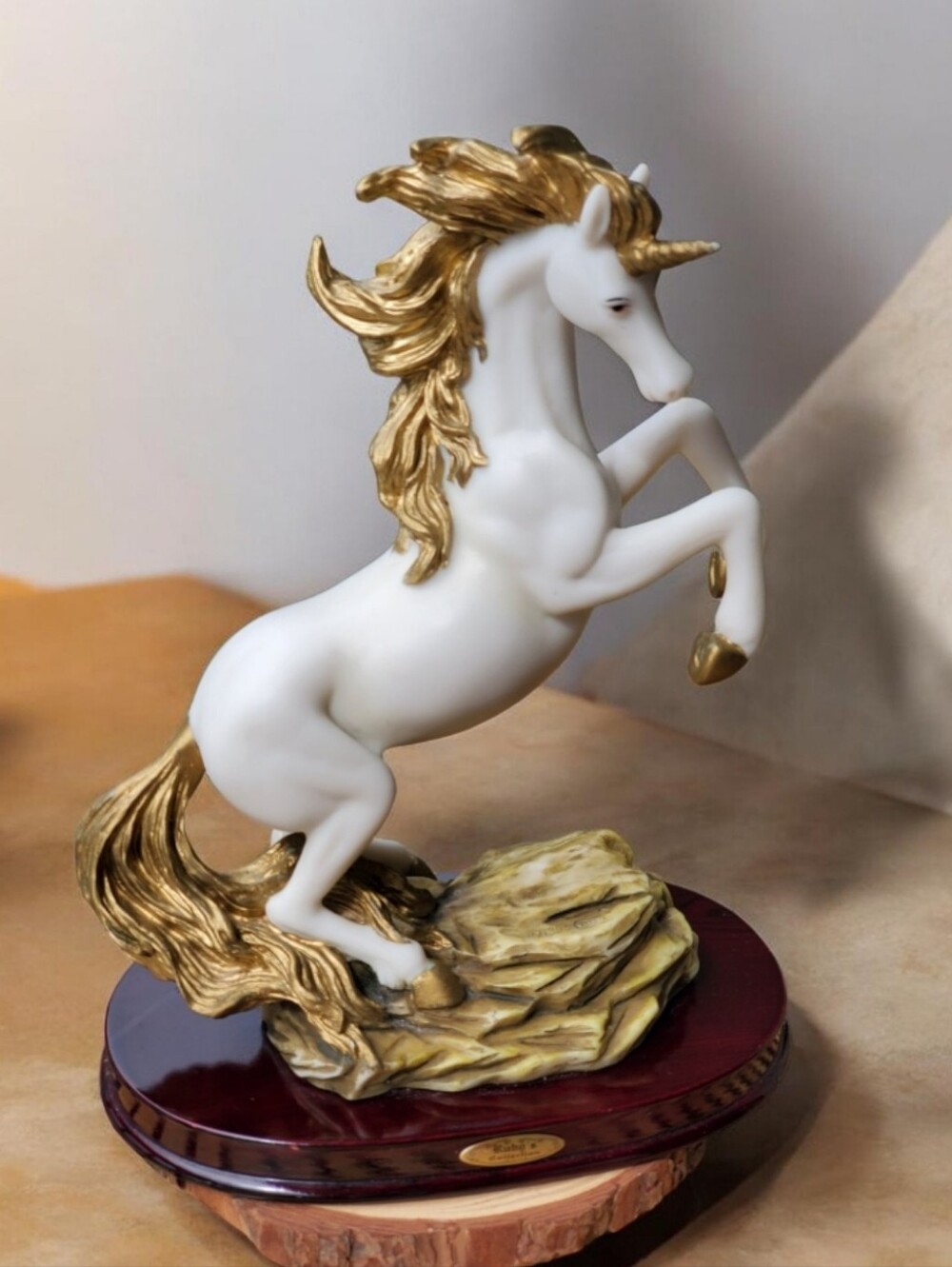 Vtg. Crosa 1993 Ruby's Collection Unicorn Figurine